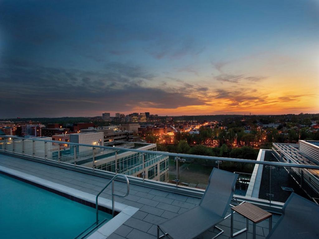 Global Luxury Suites At Georgetownワシントン エクステリア 写真